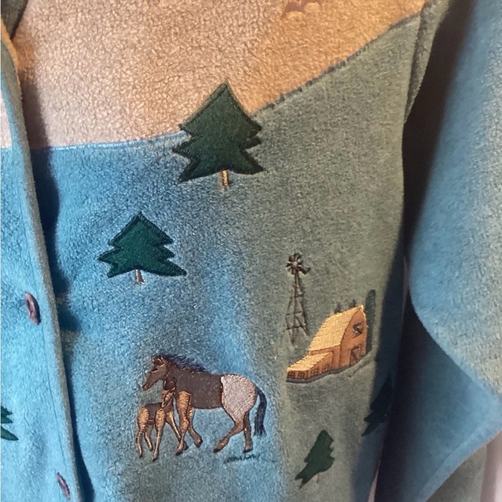 Northern Reflections Beige and Blue Sweater - Picture 8 of 10